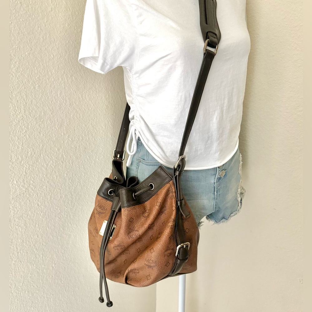 🔥Vintage MCM Brown Crossbody Bucket Bag